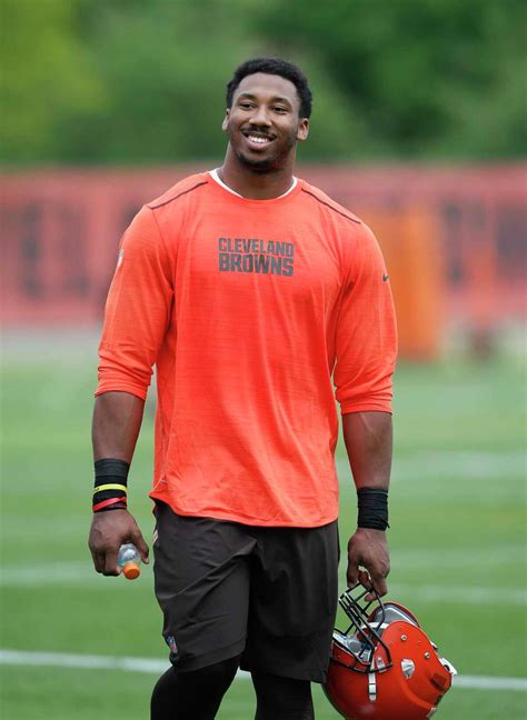 Browns rookie Myles Garrett signs $30.4 million contract