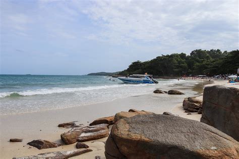 Best Koh Samet Beaches - A Complete Guide - Traveller's Elixir