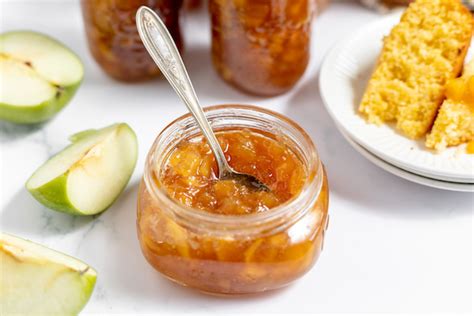 How to Make Apple Jam (with 4 Ingredients) - The Frugal Farm Wife