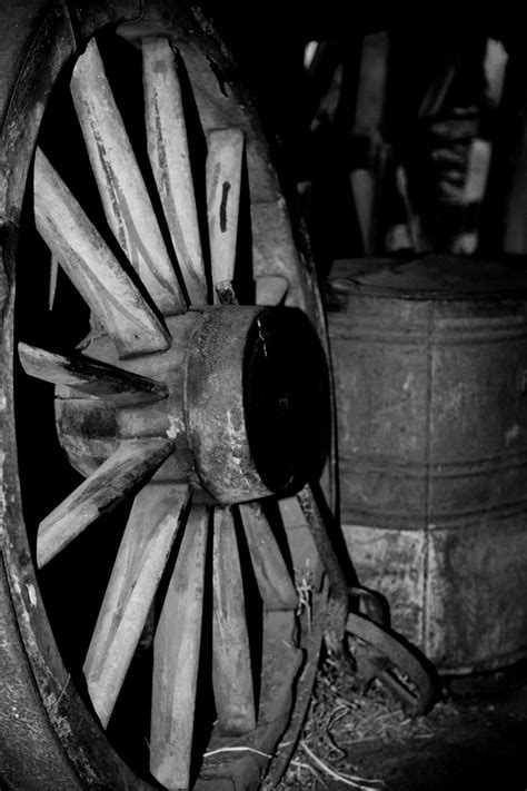 Wooden Wagon Wheel Free Stock Photo - Public Domain Pictures
