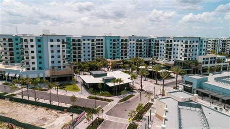 $350 million mixed-use development Plantation Walk adds seven more tenants - South Florida ...