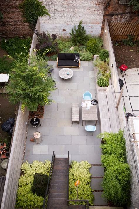 25 Welcoming And Stylish Sunken Patios And Decks - DigsDigs