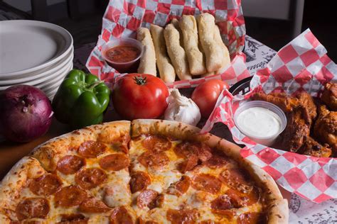 Branson's Best Pizza | Ozark Mountain Pizza | Branson MO