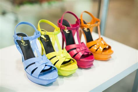 Welcome to my fashion world | Shoes world, Fashion, My style