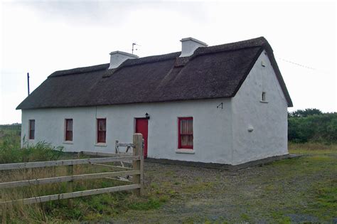 Thatch Cottage Ireland | Thatch cottage, Ireland cottage, Irish cottage