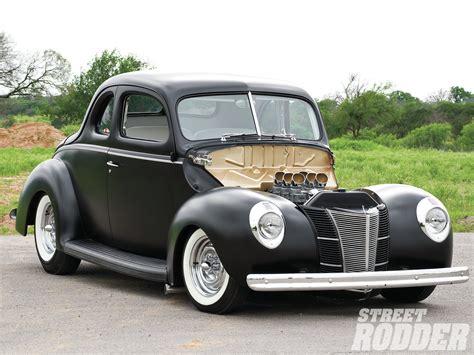 1940 Ford DeLuxe Coupe - Street Rodder Magazine