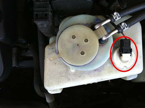 Is there a secret to the washer fluid sensor? | Mercedes-Benz Forum