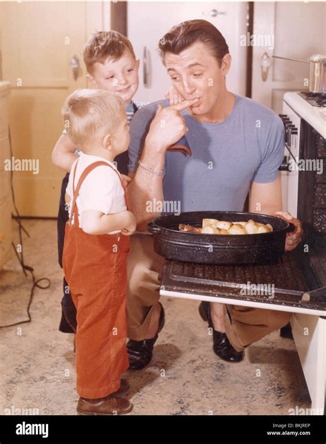 James mitchum hi-res stock photography and images - Alamy