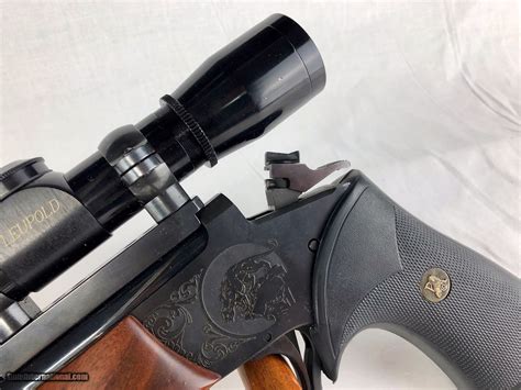 Thompson Contender pistol Leupold scope w/5 barrels and case