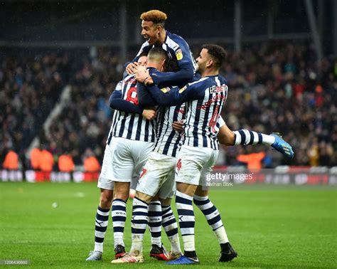 News Photo : West Bromwich Albion players celebrate following... West Brom Wallpaper, West ...