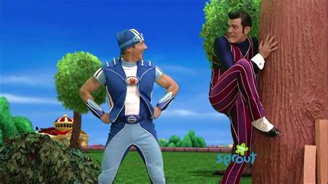Robbie Rotten and Sportacus - Lazytown Photo (39900307) - Fanpop
