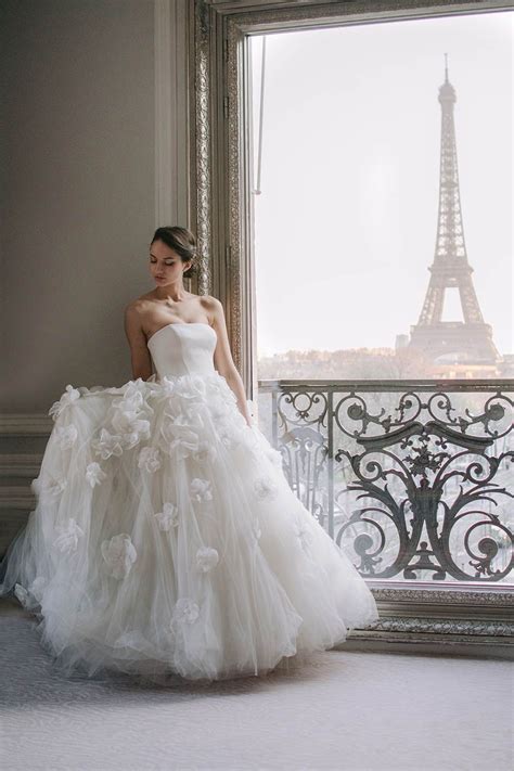 Wedding Plaza Athénée in the room "Haute coutur" With view Eiffel tower