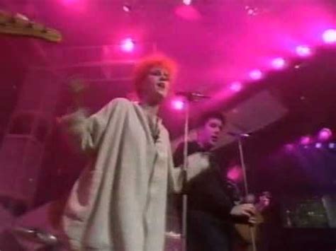 The Colourfield - Thinking Of You on Top Of The Pops, 1985 - YouTube