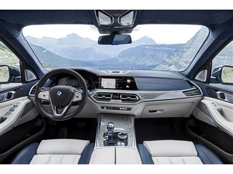 2025 BMW X7: 104 Interior Photos | U.S. News