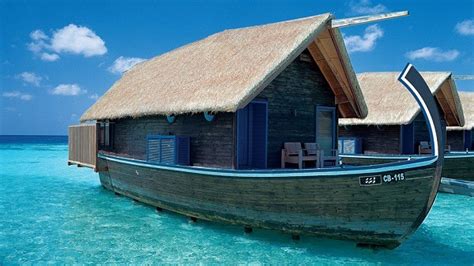 Luxury Boat hotel at Cocoa Island Resort in Maldives