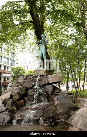 Statue of Ole Bull Ole Bulls Plass Bergen Norway Stock Photo - Alamy