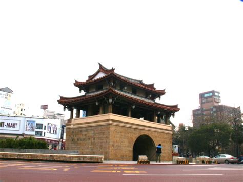 Hsinchu East Gate - Hsinchu City List of Attractions - Taiwan Travel ...