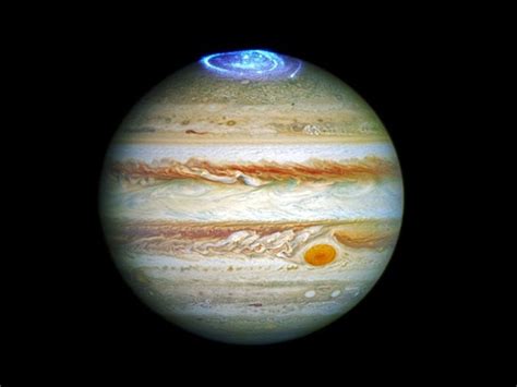 Jupiter's Auroras Defy The Laws of Earthly Physics - Schwartzreport