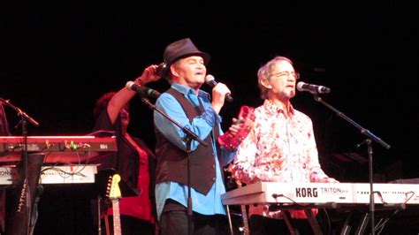 Daydream Believer Monkees 50th Anniversary Tour NYC - YouTube