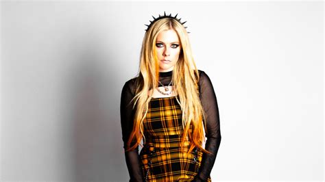 Avril Released Pop-Punk Clothing W/Killstar For Halloween | Avril Lavigne Bandaids