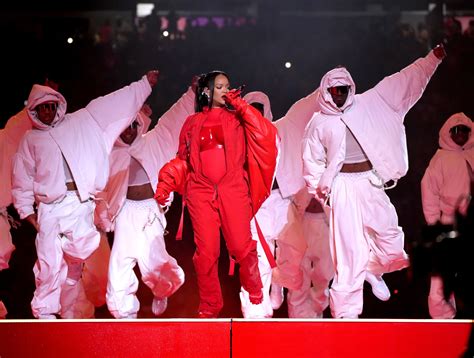 Rihanna Revives Her Unmatched Maternity Style at the Super Bowl 2023 | Vogue