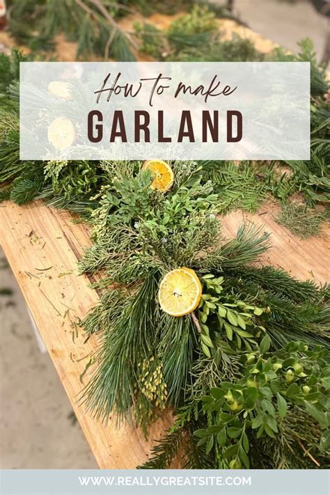 How to Make Natural and Easy Holiday Greenery Garland | Diy christmas ...