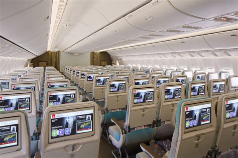 Emirates 787-10 order provides an opportunity to think again on #PaxEx - Runway GirlRunway Girl