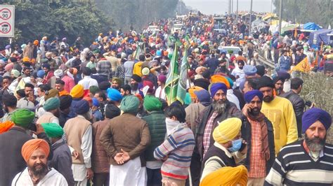 Delhi turned into fortress as farmer protest looms | CTV News