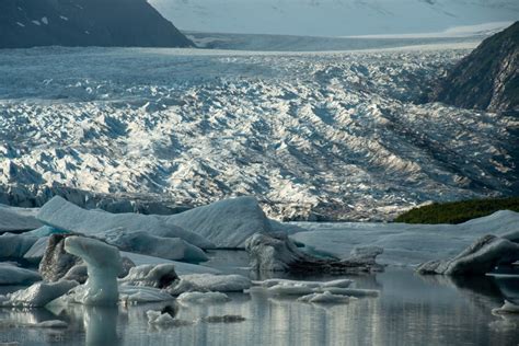 Glacier Experiences in Alaska - The Royal Tour