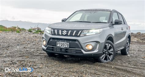 2023 Suzuki Vitara Hybrid JLX AWD | Car Review - DriveLife