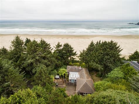 Agate Beach Oceanfront Suite B | 1 Bedroom House in Newport, OR