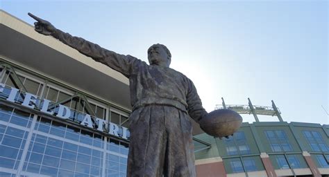 Curly Lambeau Quotes. QuotesGram