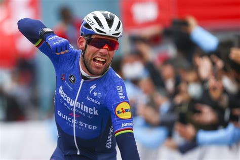 Long-awaited Oakley Kato sunglasses are finally here | Cycling Weekly