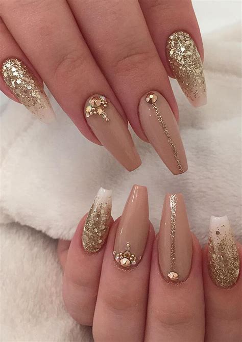 35 Classy Gold Nail Art Designs for Fall | Style VP | Page 7