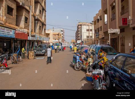 Street scene in downtown Bamako, the capital and largest city of Mali Stock Photo - Alamy