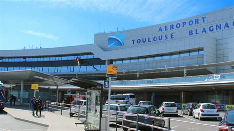 Toulouse-Blagnac Airport is a 3-Star Airport | Skytrax