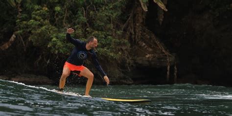 Puerto viejo surfing - starterlopez