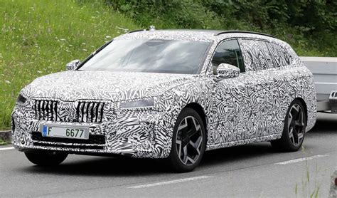 2023 Skoda Superb spied for the first time - Automotive Daily