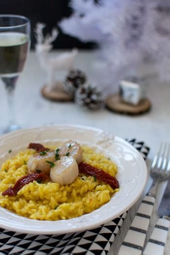 Recette de Noël : Risotto de Saint-Jacques au safran et tomates séchées | Recettes faciles ...