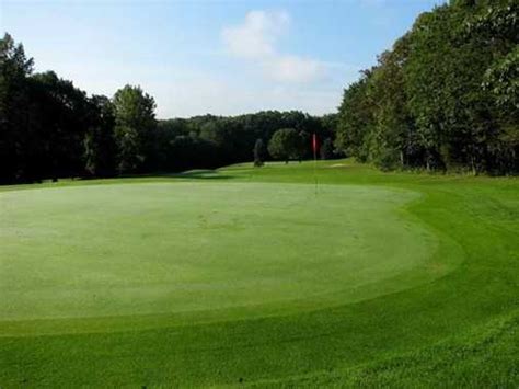 Rolling Greens Golf Course in Rocky Hill, Connecticut, USA | Golf Advisor