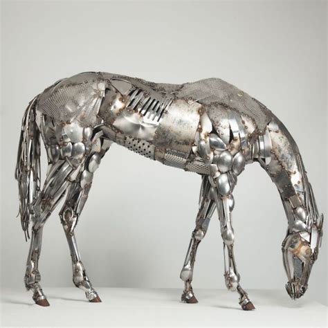 This Artist Turns Scrap Metal Into Incredible Animal Sculptures