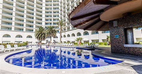 Rosarito Beach Hotel Pool Pictures & Reviews - Tripadvisor