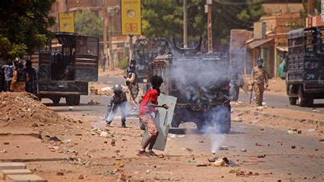 Sudan security forces skirmish with demonstrators after protest deaths ...