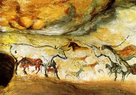 Caves of Lascaux-Virtual Tour | | Lascaux cave paintings, Cave paintings, Prehistoric cave paintings