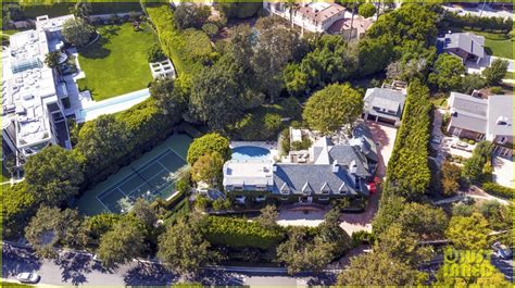 Look Inside Ellen DeGeneres' Beverly Hills Mansion That She's Selling ...