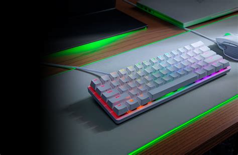 لوحة مفاتيح - Razer Huntsman Mini للألعاب بحجم 60٪