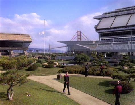 Join the Starfleet Academy | Go Overseas