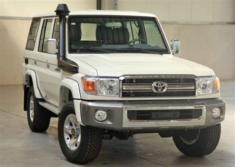 Land-Cruiser 70 series - Dubai Car Trading