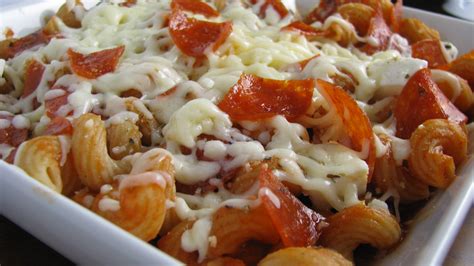 Pizza Pasta. - How Sweet Eats