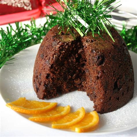 Slow Cooker Christmas Pudding - The Klutzy Cook | Slow cooker christmas, Christmas pudding ...